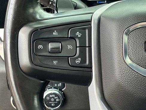 Used 2022 GMC Sierra 1500 SLT w/ SLT Premium Plus Package AWD/4WD image 27