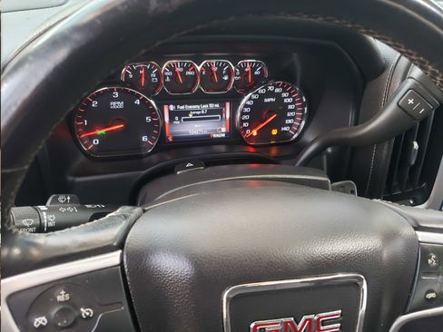 Used 2014 GMC Sierra 1500 SLE w/ Texas SLE Value Package image 9