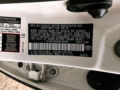 Used 2016 Toyota Avalon Limited image 33