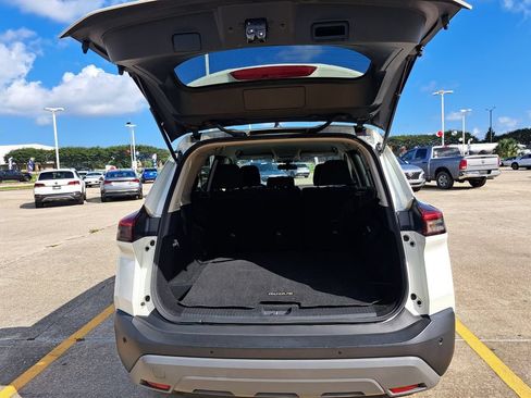 Used 2023 Nissan Rogue S FWD image 23