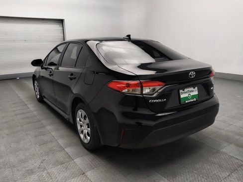Used 2025 Toyota Corolla LE FWD image 5