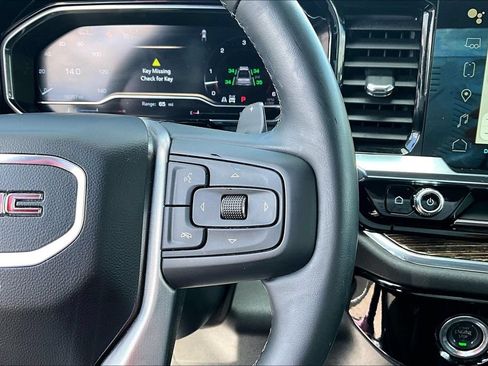 Used 2024 GMC Sierra 1500 Elevation w/ LPO, Elevation Black Package AWD/4WD image 15