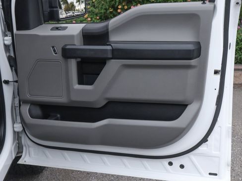 Used 2018 Ford F150 XL w/ Equipment Group 101A Mid image 40