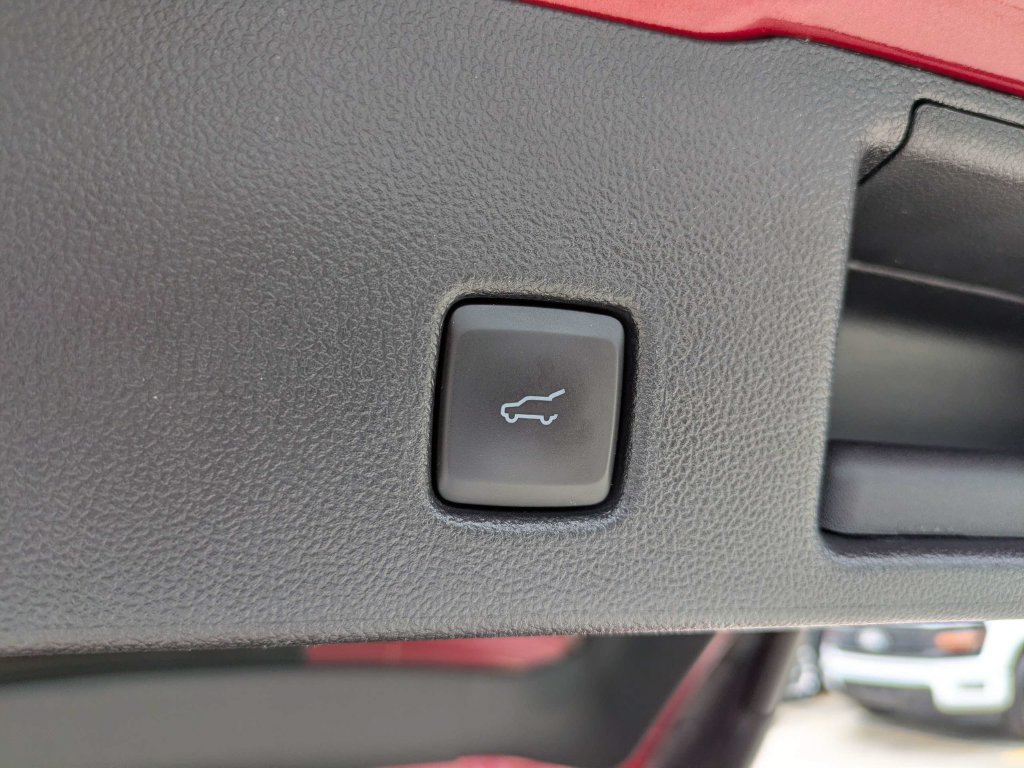 Certified 2023 Ford Escape ST-Line w/ Tech Pack #1 FWD image 14