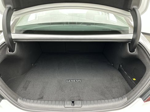 Certified 2026 Genesis G70 2.5T AWD/4WD image 23