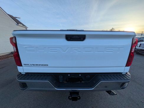 Used 2022 Chevrolet Silverado 2500 W/T w/ WT Convenience Package image 5