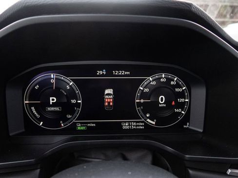 New 2025 Mitsubishi Outlander 4WD Plug-In Hybrid image 34