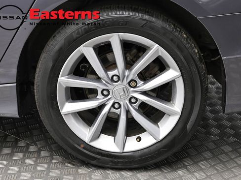 Used 2021 Honda Accord LX image 8