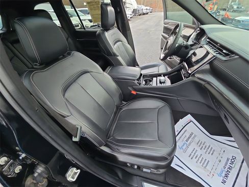 Used 2024 Jeep Grand Cherokee Overland w/ Trailer Tow Package image 29