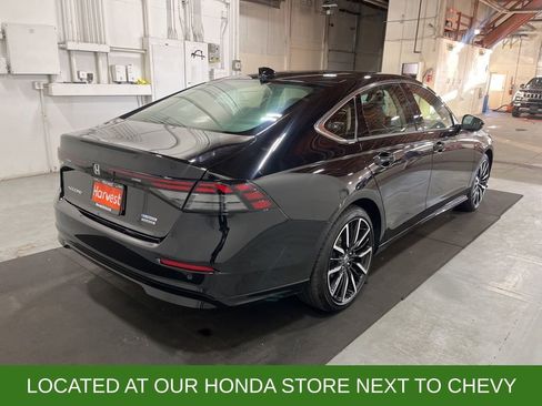 Used 2025 Honda Accord Touring image 7
