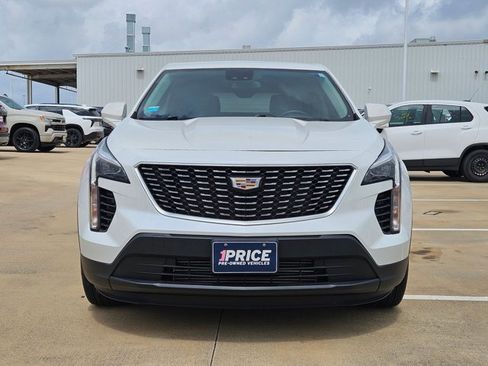 Used 2023 Cadillac XT4 Luxury image 2