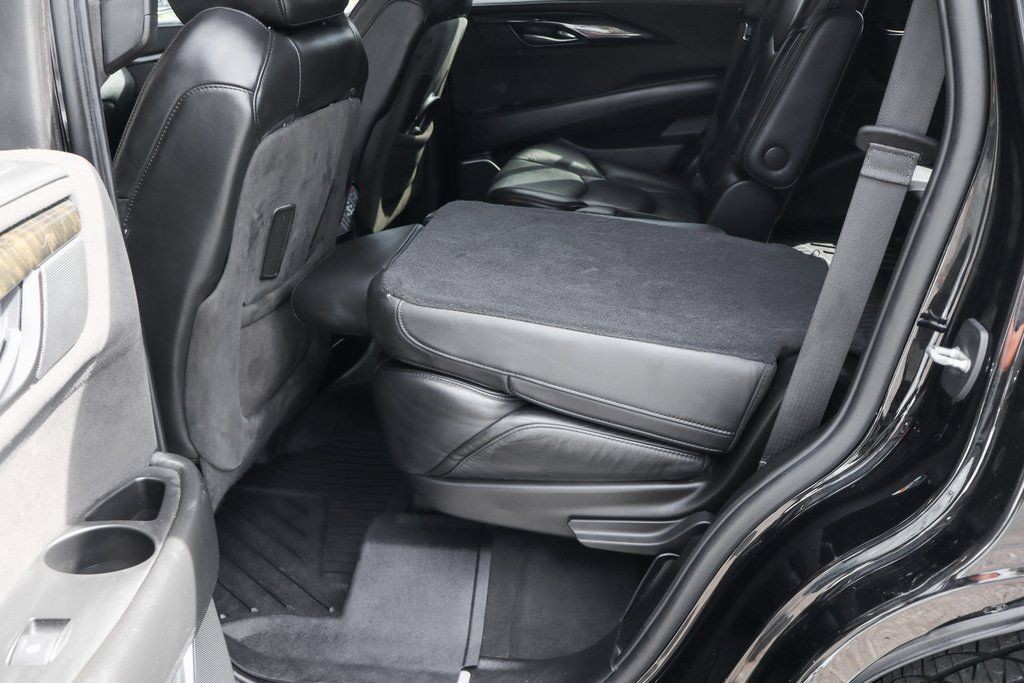 Used 2019 Cadillac Escalade Platinum AWD/4WD image 41