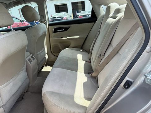 Used 2013 Nissan Altima 2.5 SV w/ 2.5SV Convenience Pkg image 21