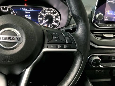 Certified 2022 Nissan Altima 2.5 SV image 21