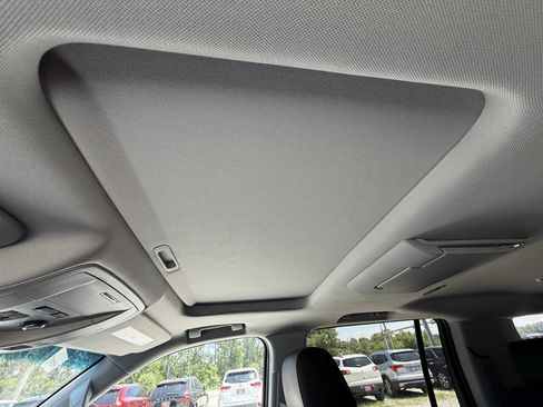Used 2015 Chevrolet Suburban LTZ AWD/4WD image 30
