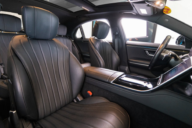 Certified 2023 Mercedes-Benz S 500 4MATIC image 13