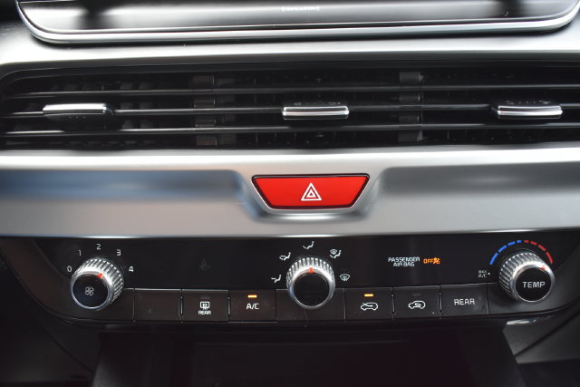 Used 2020 Kia Telluride LX FWD image 26