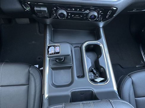 New 2026 Chevrolet Silverado 1500 High Country w/ Midnight Edition image 17