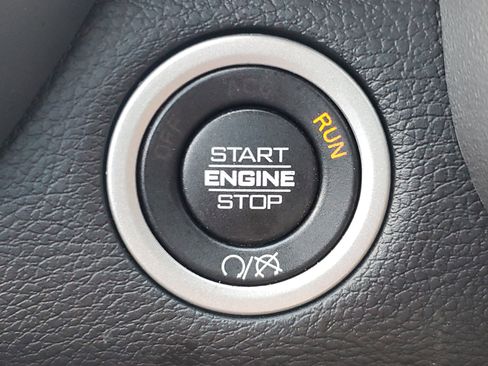 Used 2024 RAM 2500 Big Horn w/ Night Edition image 21