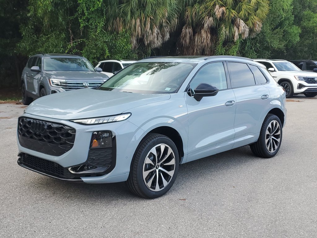 New 2026 Audi Q3 quattro 2.0T AWD/4WD image 9