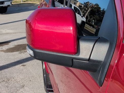 Used 2020 Ford F150 Lariat w/ Equipment Group 502A Luxury image 11