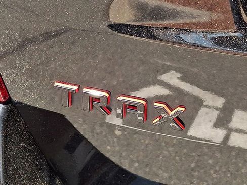 Used 2019 Chevrolet Trax LT w/ Redline Edition FWD image 22