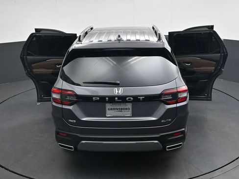 Used 2026 Honda Pilot Elite image 40