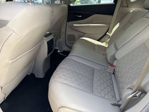 Certified 2019 Nissan Murano Platinum FWD image 15