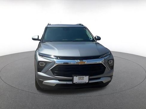 Used 2025 Chevrolet TrailBlazer LT FWD image 4