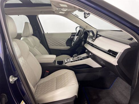 Used 2024 Mitsubishi Outlander SEL image 31