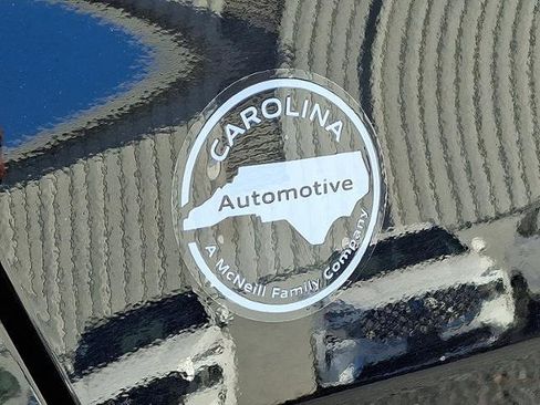 Certified 2024 Hyundai Venue SEL image 31