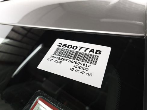 Used 2021 Chevrolet Blazer RS image 32