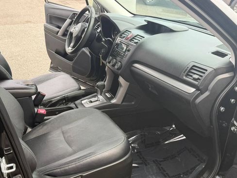 Used 2015 Subaru Forester 2.5i Limited AWD/4WD image 17