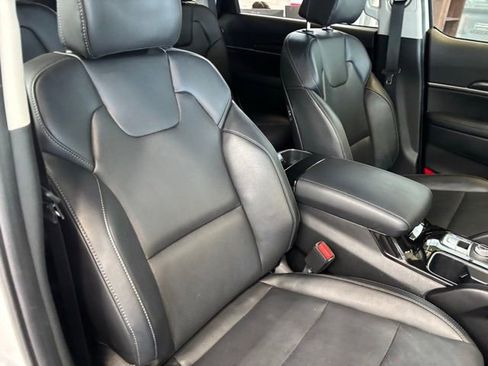 Used 2024 Kia Telluride S w/ S Sunroof Package AWD/4WD image 23