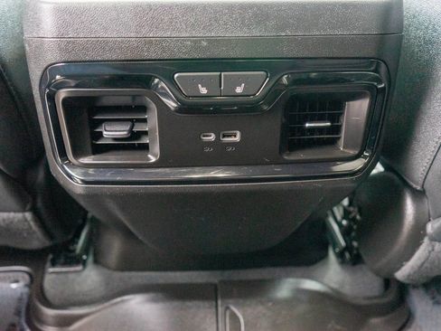 Used 2023 GMC Sierra 1500 AT4 w/ Technology Package image 14