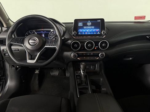 Used 2024 Nissan Sentra SV FWD image 16