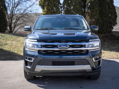 Used 2024 Ford Expedition Max Limited image 2