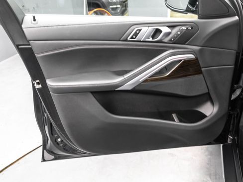 Used 2020 BMW X6 xDrive40i w/ Convenience Package image 29