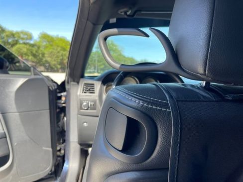 Used 2011 Dodge Challenger RWD image 22
