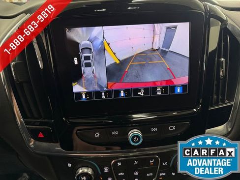 Certified 2023 Chevrolet Traverse Premier AWD/4WD image 16