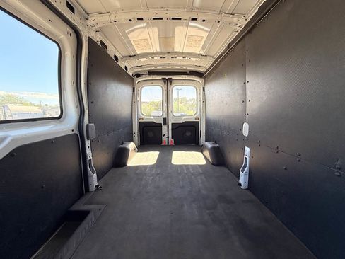 Used 2020 Ford Transit 250 T-250 RWD Medium Roof w/ Load Area Protection Package image 16
