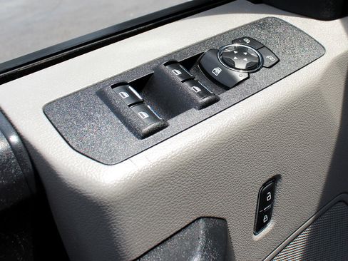 Used 2019 Ford F250 XL w/ XL Value Package image 32