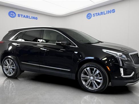 Used 2025 Cadillac XT5 Premium Luxury image 12