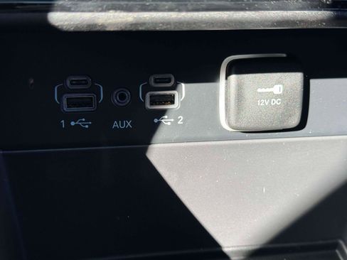 New 2026 Jeep Grand Cherokee Limited AWD/4WD image 25