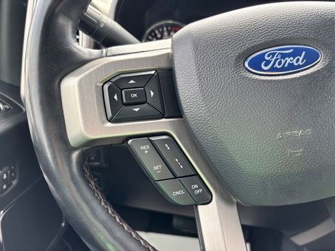 Used 2020 Ford F150 Platinum w/ Equipment Group 701A Luxury AWD/4WD image 31