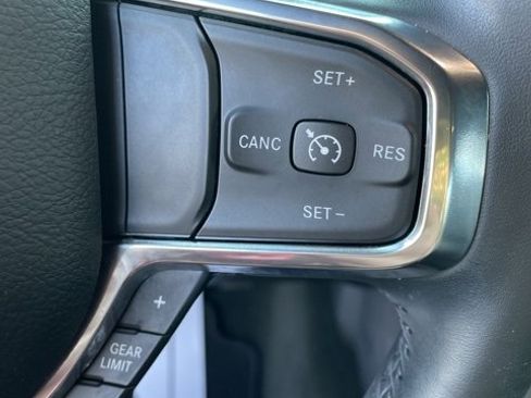 Used 2024 RAM 1500 Laramie image 35