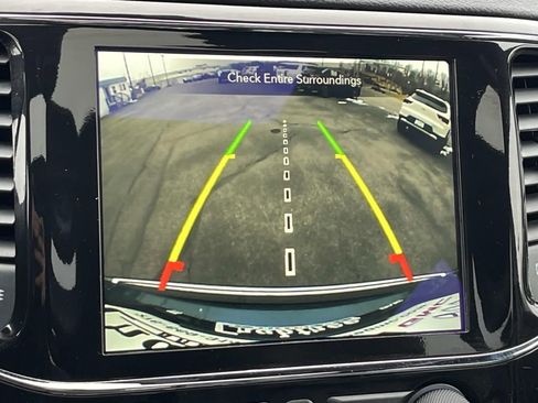 Used 2021 Jeep Grand Cherokee Limited w/ Trailer Tow Group IV image 38