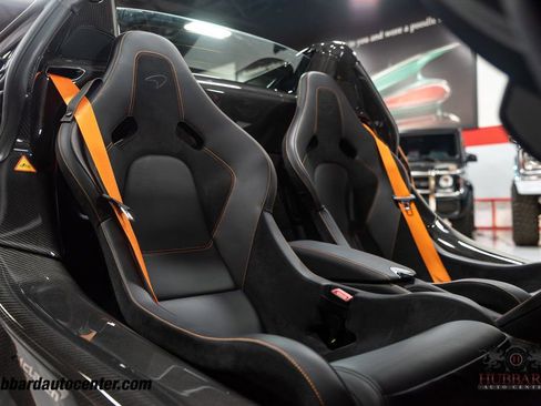 Used 2024 McLaren 750S Spider image 25