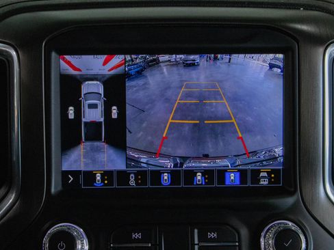 Used 2021 GMC Sierra 1500 AT4 w/ AT4 Value Package image 7