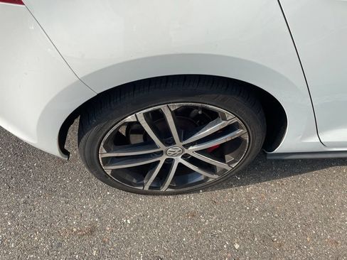 Used 2017 Volkswagen GTI Sport FWD image 3